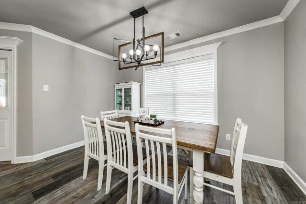 Picture of Home For Sale in Austin, Arkansas, United States