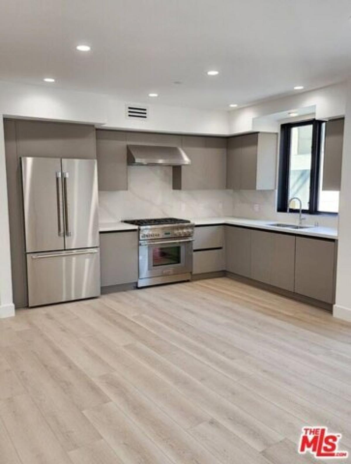 Picture of Apartment For Rent in Los Angeles, California, United States