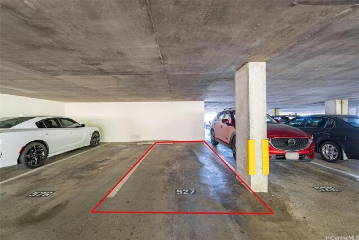 Picture of Home For Sale in Aiea, Hawaii, United States