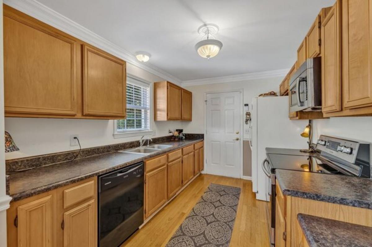 Picture of Home For Sale in Franklin, Tennessee, United States