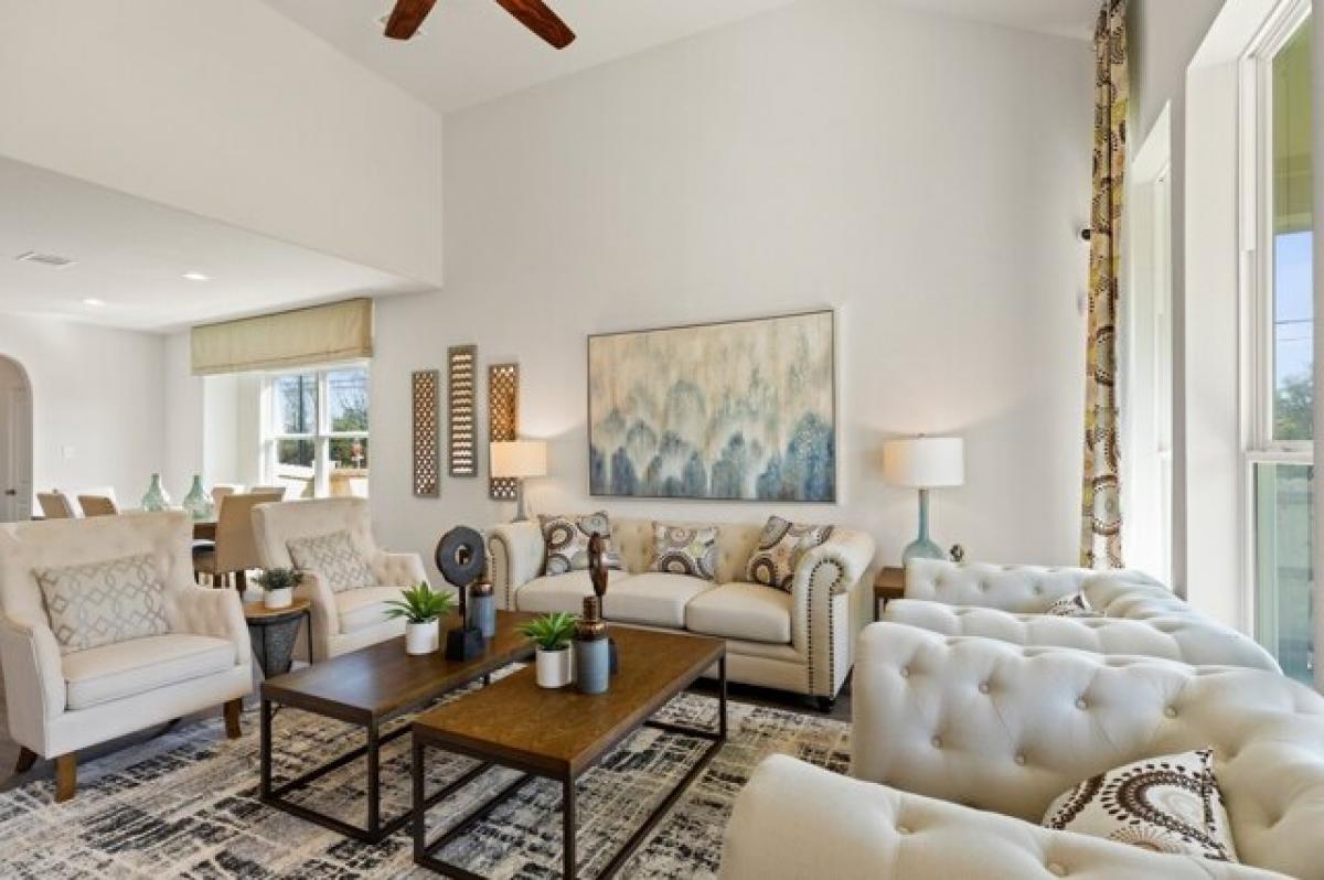 Picture of Home For Sale in Huntsville, Texas, United States