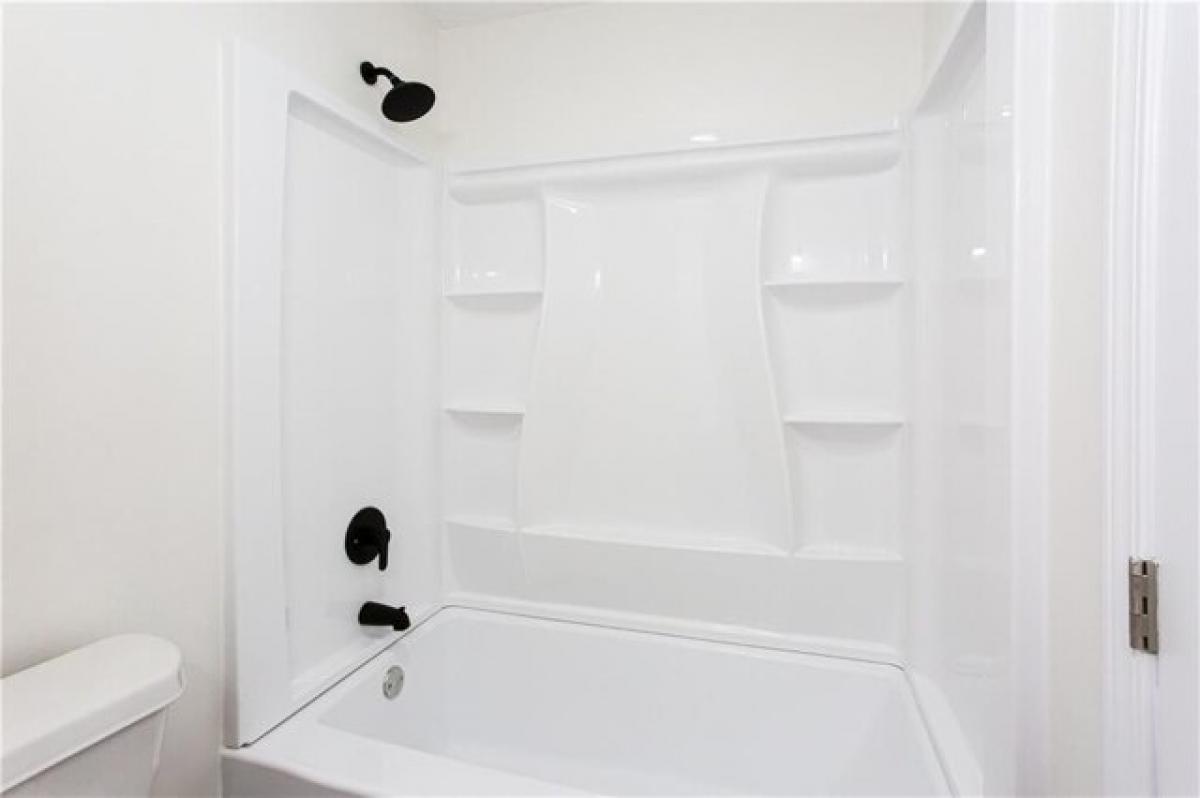 Picture of Home For Sale in Gainesville, Georgia, United States