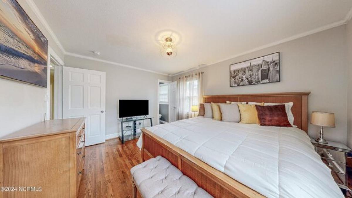 Picture of Home For Sale in Greenville, North Carolina, United States