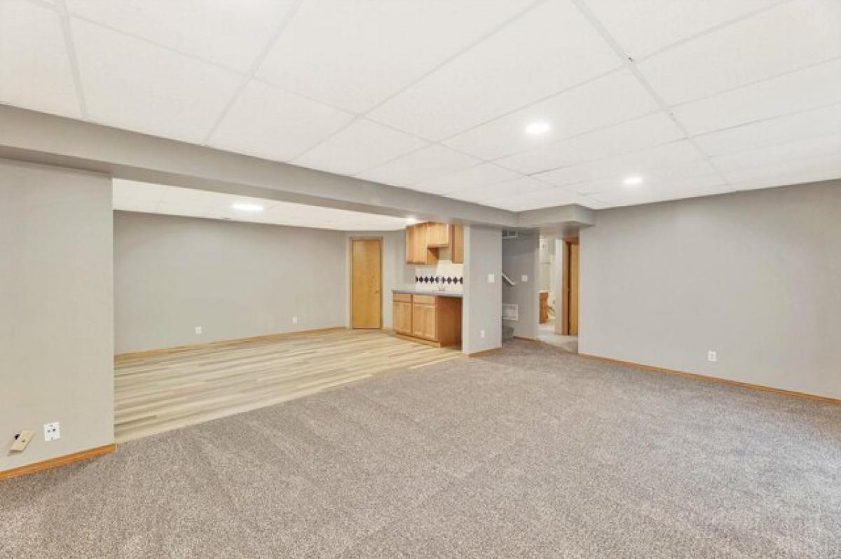 Picture of Home For Sale in Wichita, Kansas, United States