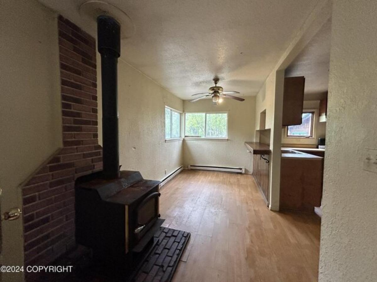 Picture of Home For Sale in Wasilla, Alaska, United States