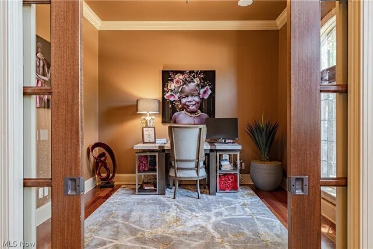 Picture of Home For Sale in Cleveland, Ohio, United States