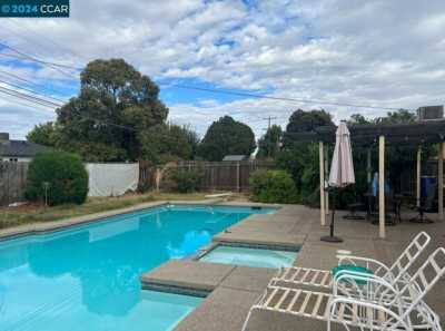 Home For Sale in Stockton, California