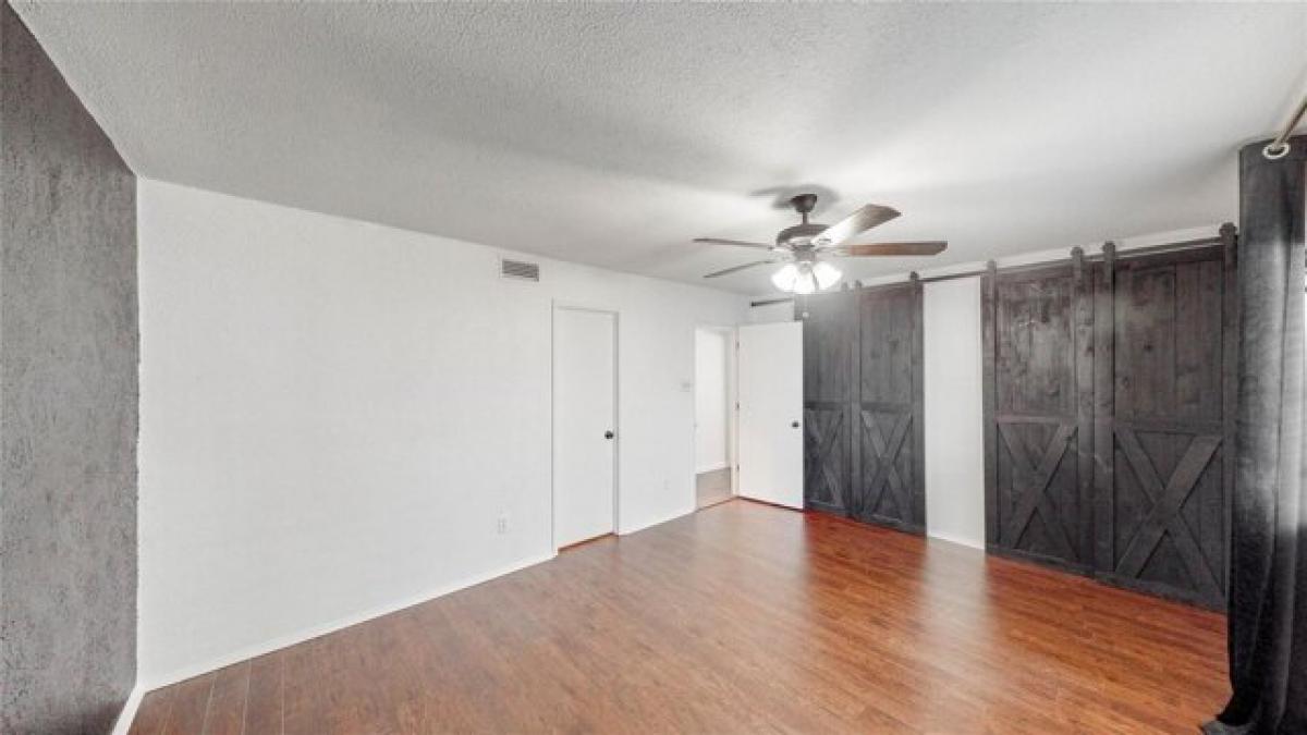 Picture of Home For Sale in Lewisville, Texas, United States