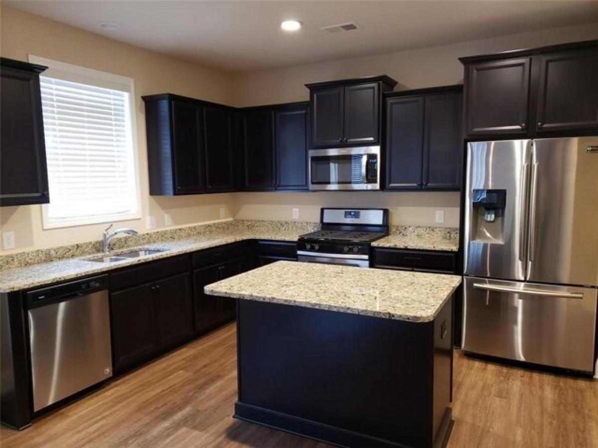 Picture of Home For Sale in Austell, Georgia, United States