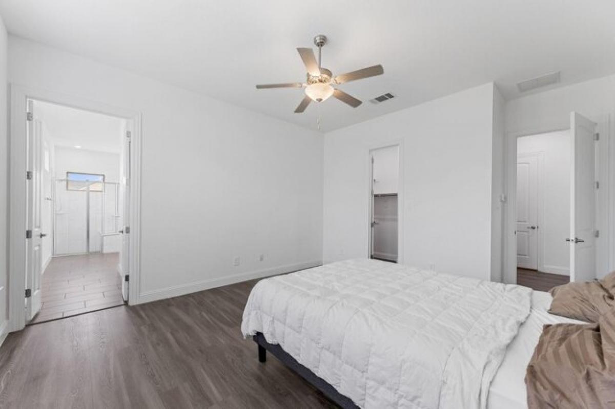 Picture of Home For Sale in Garland, Texas, United States