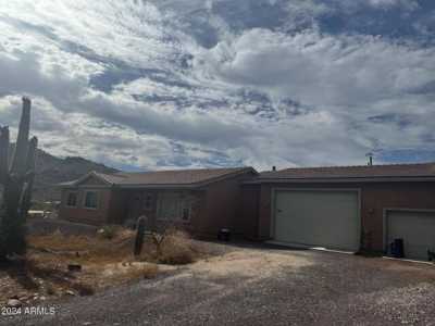 Home For Sale in Cave Creek, Arizona