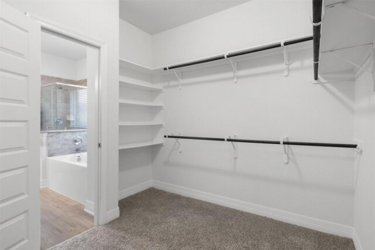 Picture of Home For Sale in Richmond, Texas, United States