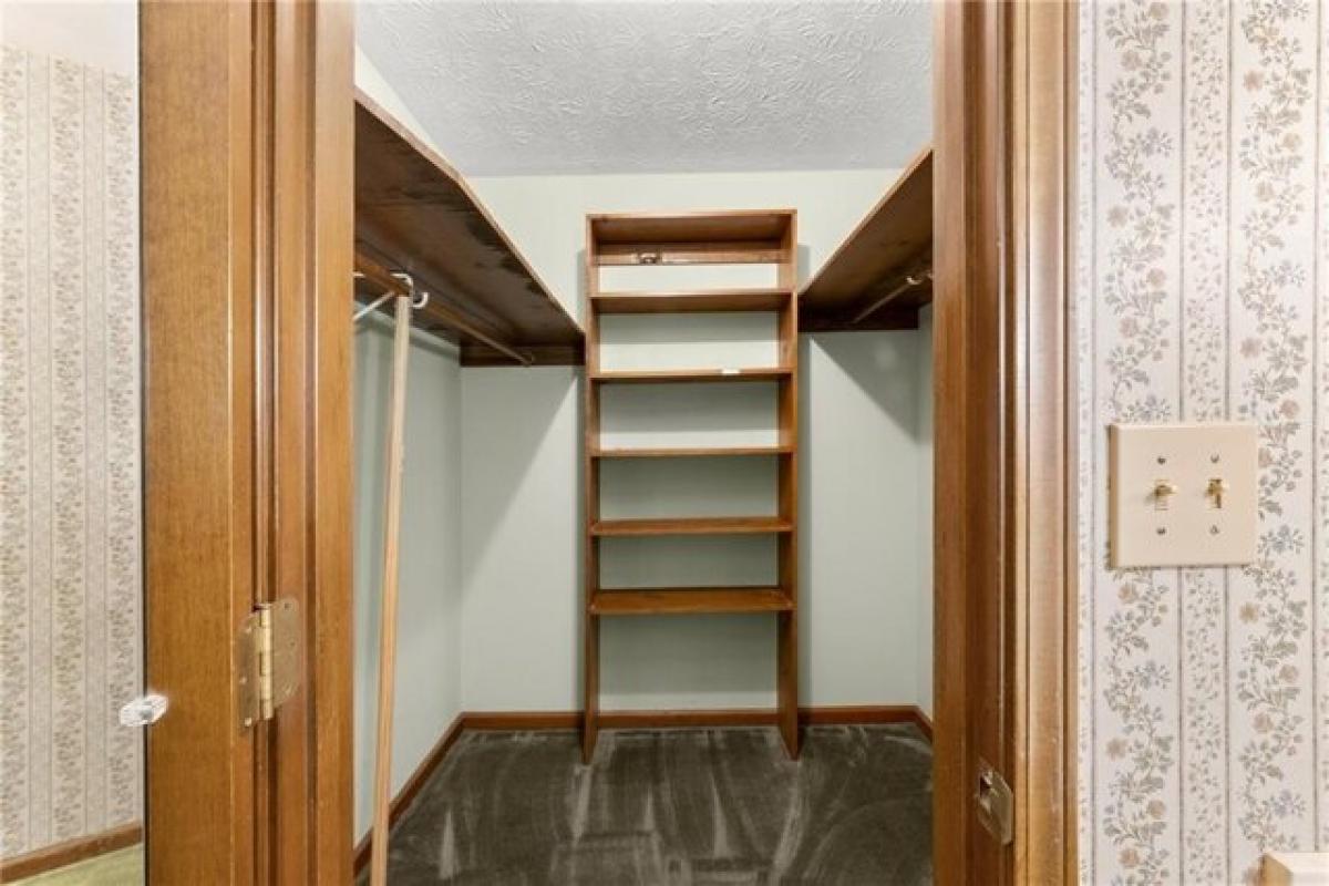 Picture of Home For Sale in Lawrenceville, Georgia, United States