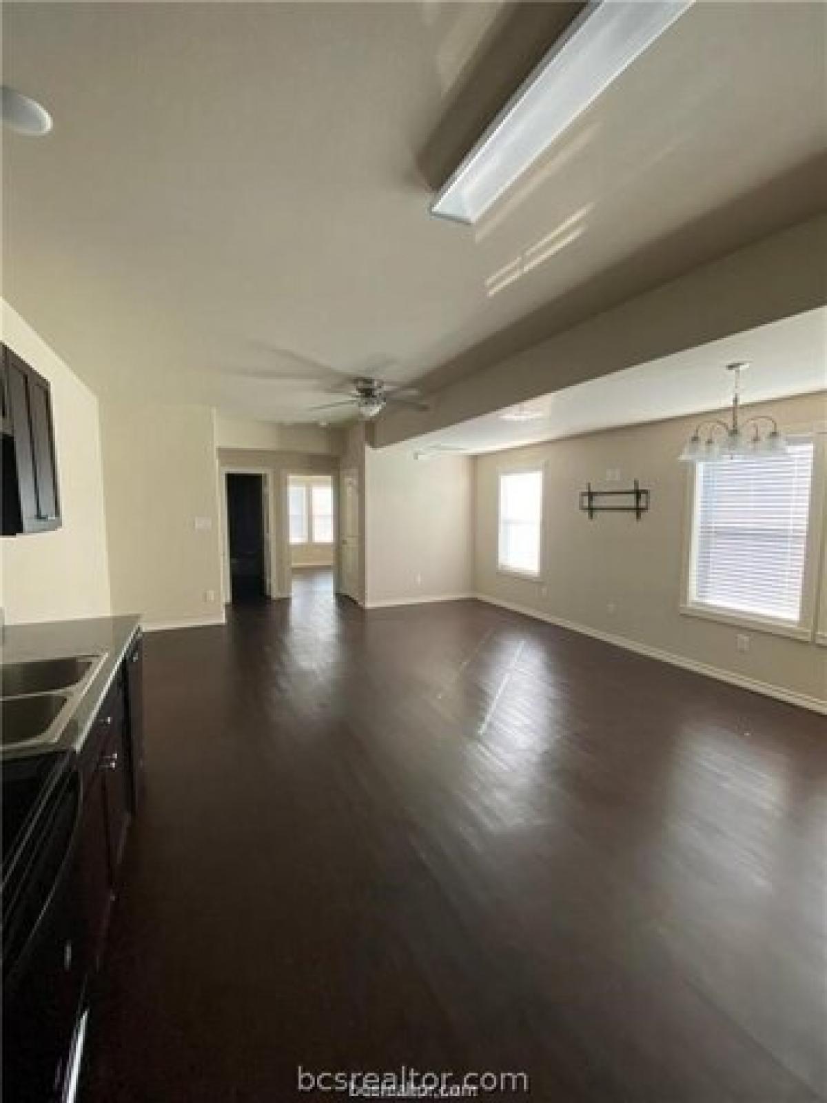 Picture of Home For Rent in Bryan, Texas, United States