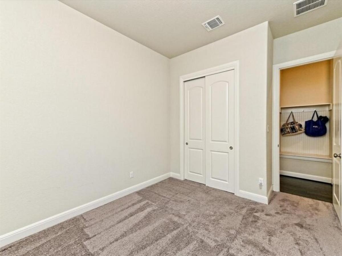 Picture of Home For Sale in Leander, Texas, United States