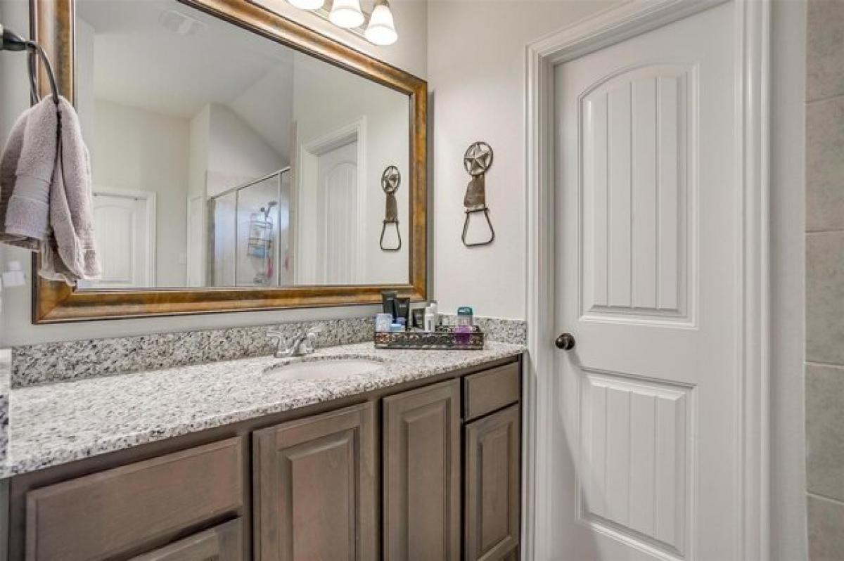 Picture of Home For Sale in Saginaw, Texas, United States