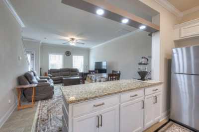 Home For Sale in La Vergne, Tennessee