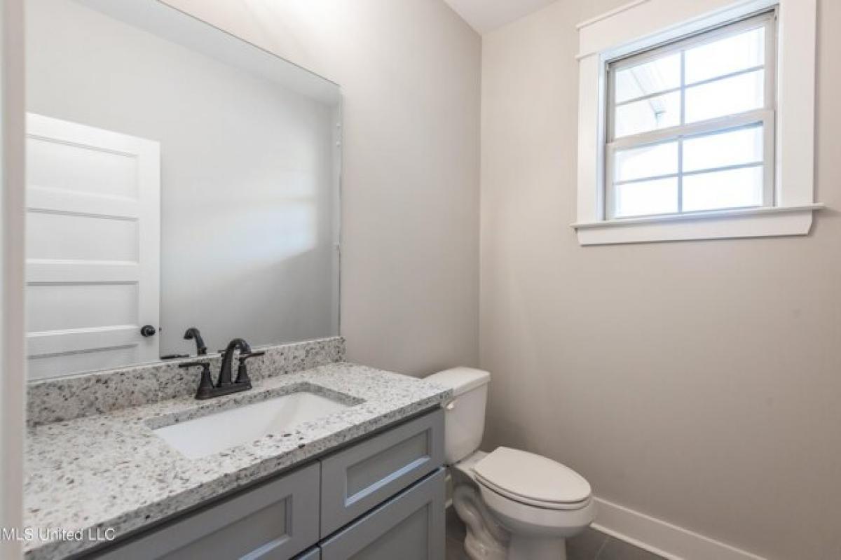 Picture of Home For Sale in Hernando, Mississippi, United States