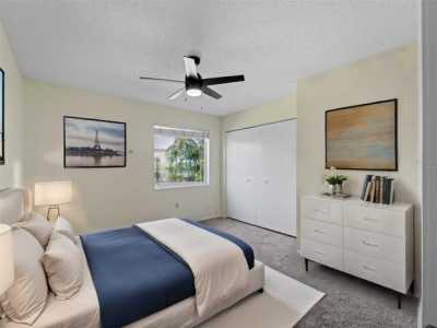 Home For Sale in Palmetto, Florida