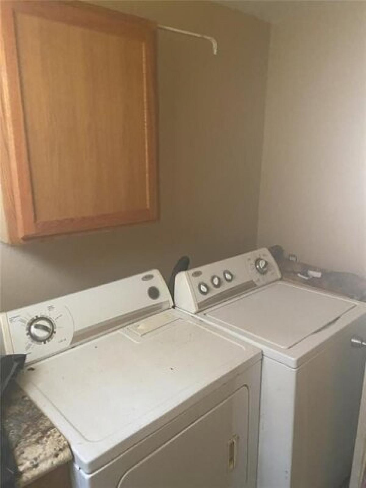 Picture of Home For Sale in Shawnee, Oklahoma, United States