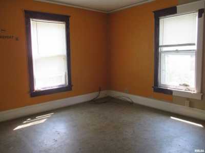 Home For Sale in Peoria, Illinois