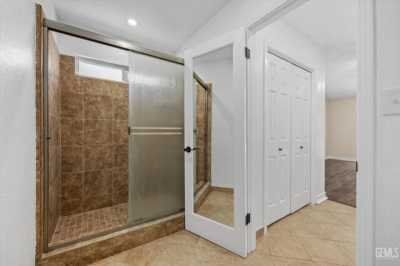 Home For Sale in Bakersfield, California