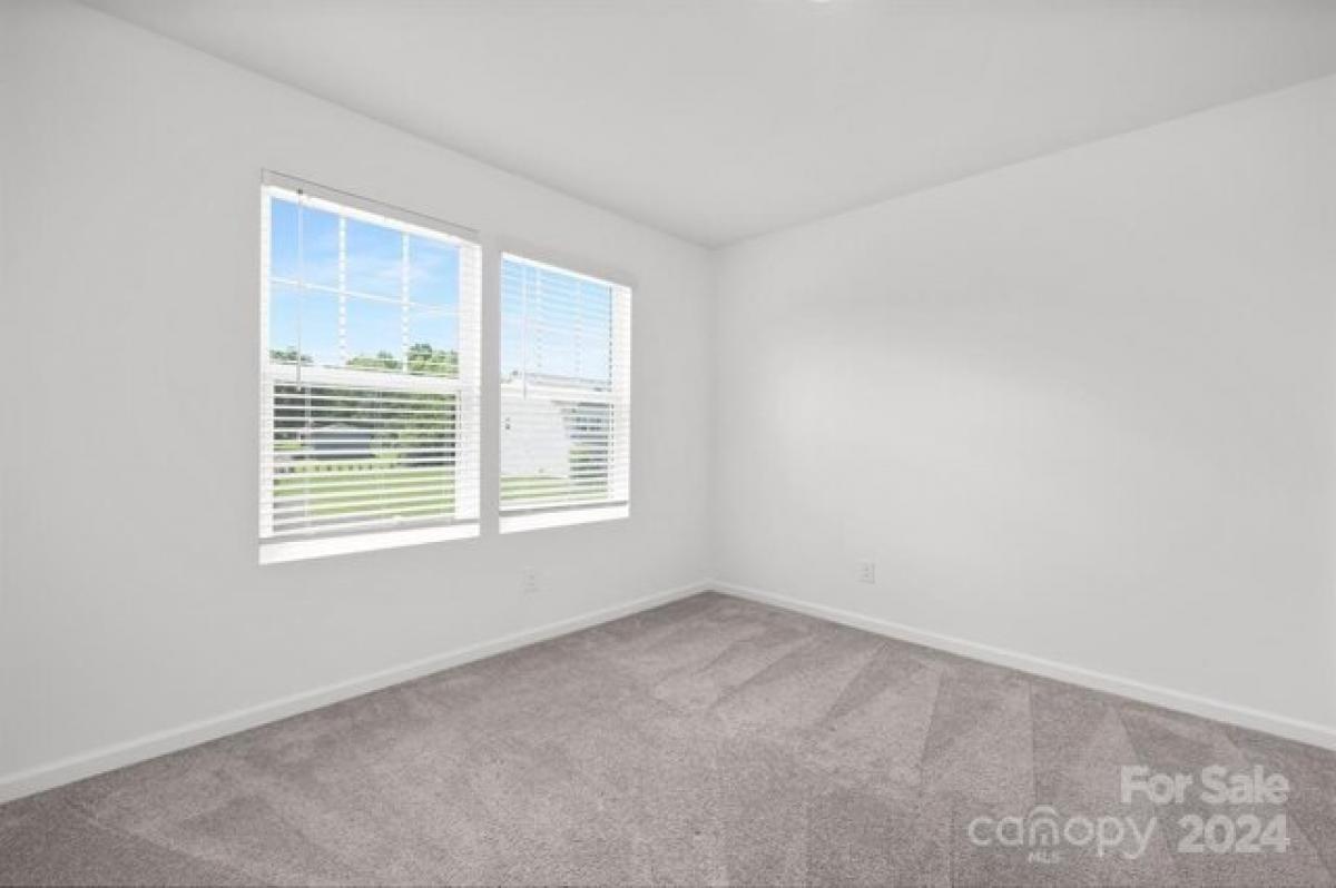 Picture of Home For Sale in Monroe, North Carolina, United States