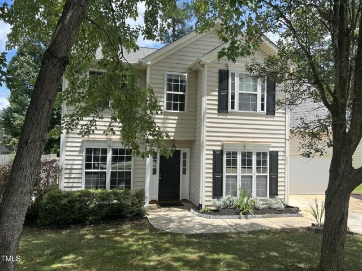 Picture of Home For Sale in Apex, North Carolina, United States