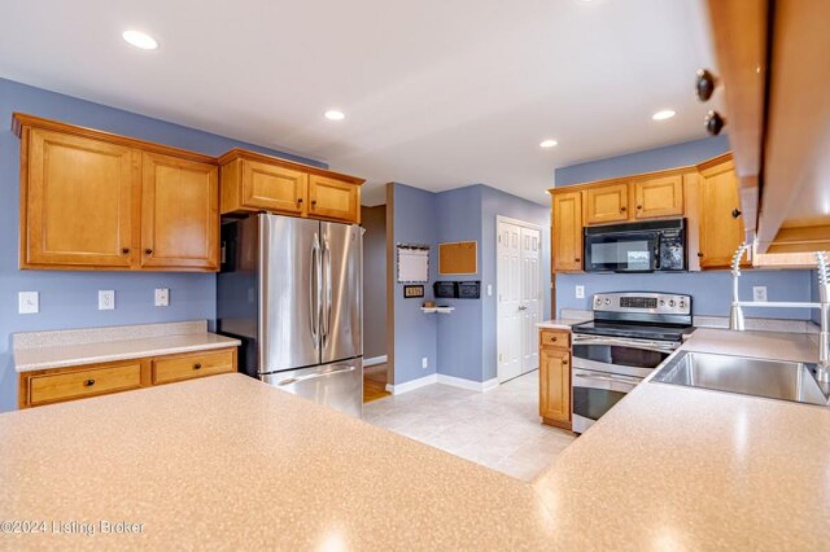 Picture of Home For Sale in Louisville, Kentucky, United States