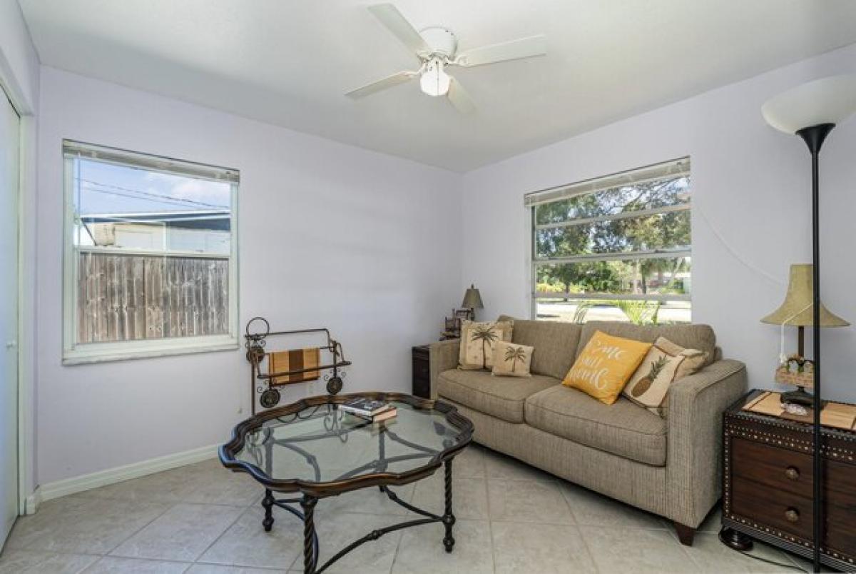 Picture of Home For Sale in Merritt Island, Florida, United States