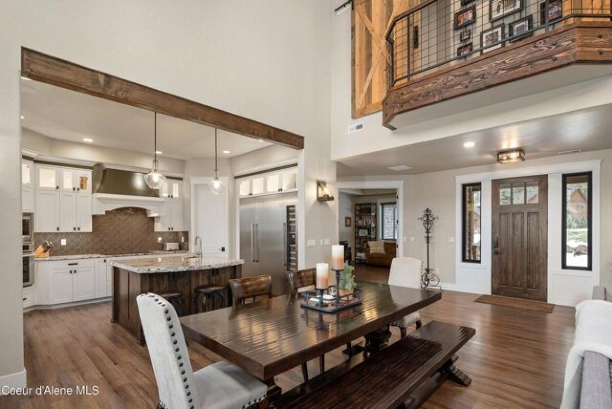 Picture of Home For Sale in Hayden, Idaho, United States