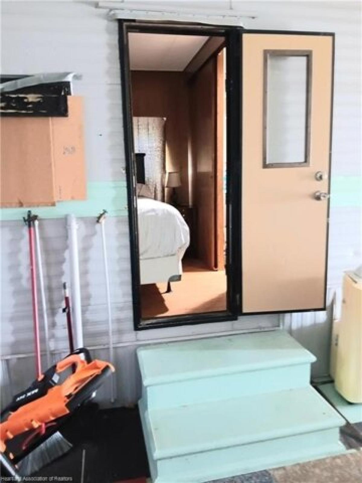 Picture of Home For Sale in Lake Placid, Florida, United States