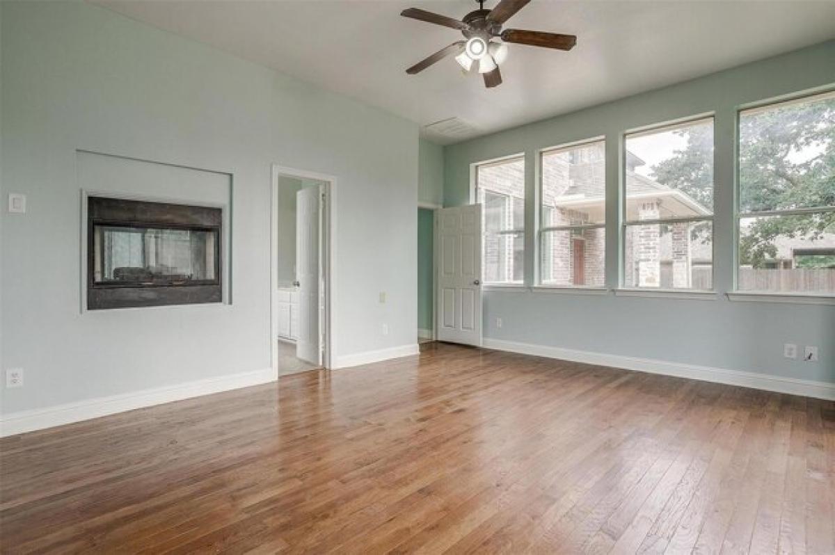 Picture of Home For Sale in Mansfield, Texas, United States