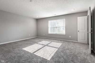 Home For Sale in Greenwood, Indiana