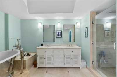 Home For Rent in Miami Beach, Florida