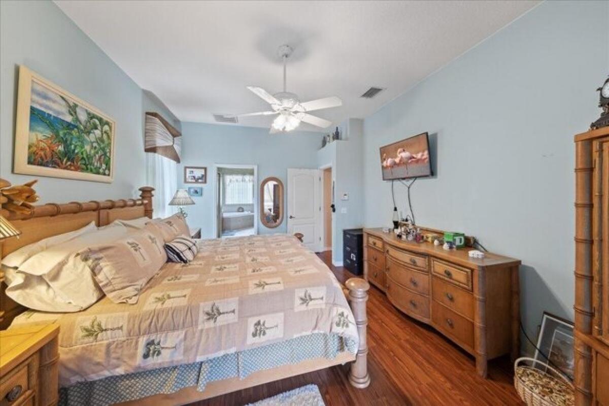 Picture of Home For Sale in Palm Bay, Florida, United States