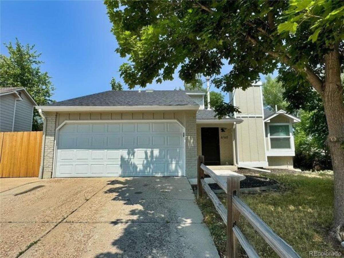 Picture of Home For Sale in Littleton, Colorado, United States