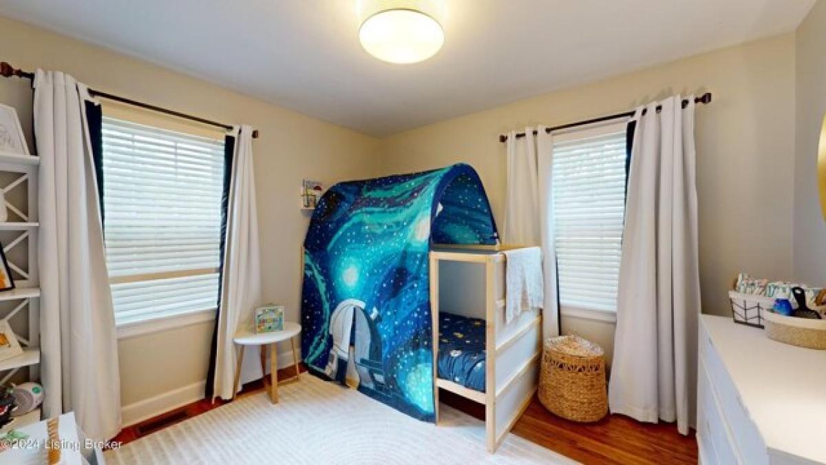 Picture of Home For Sale in Louisville, Kentucky, United States