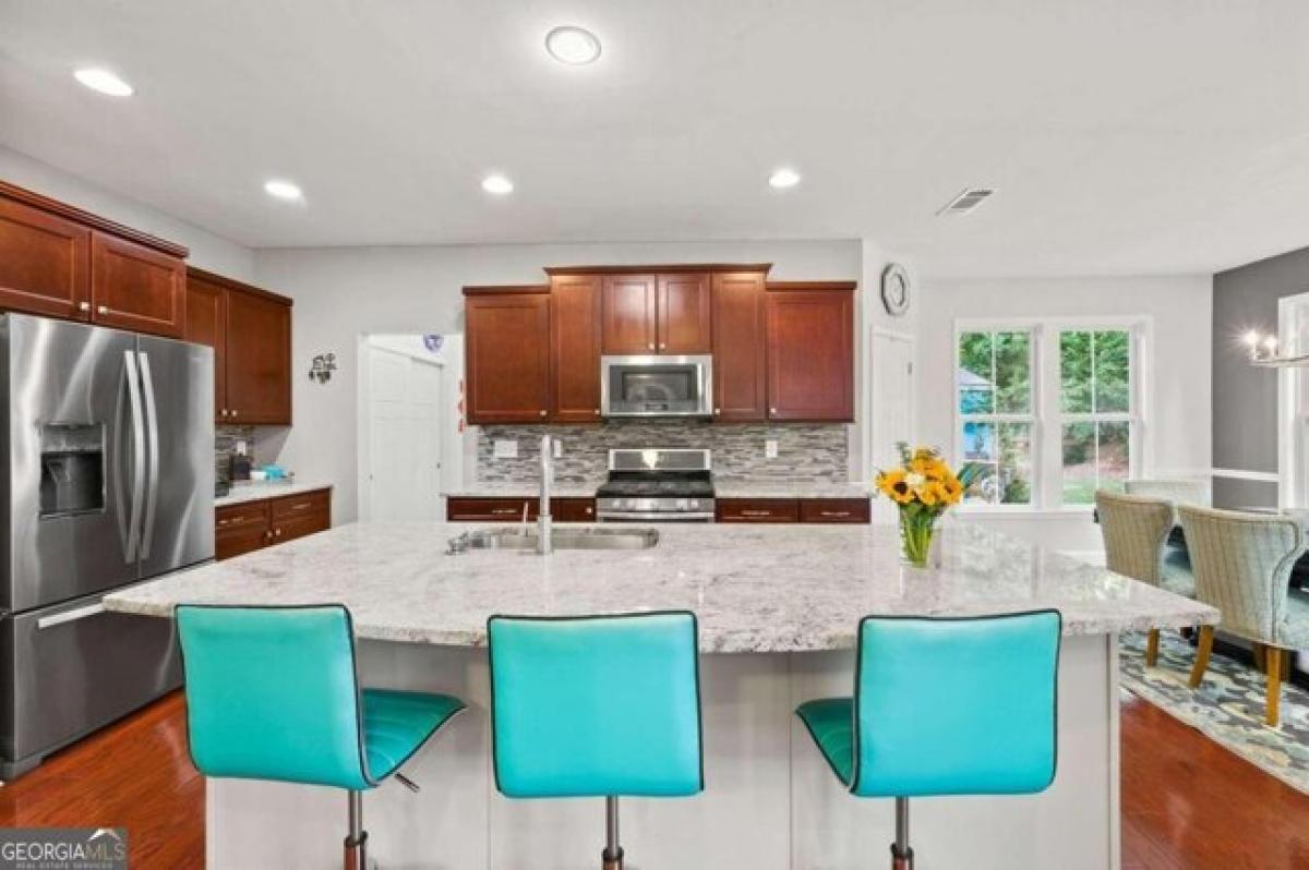 Picture of Home For Sale in Cumming, Georgia, United States