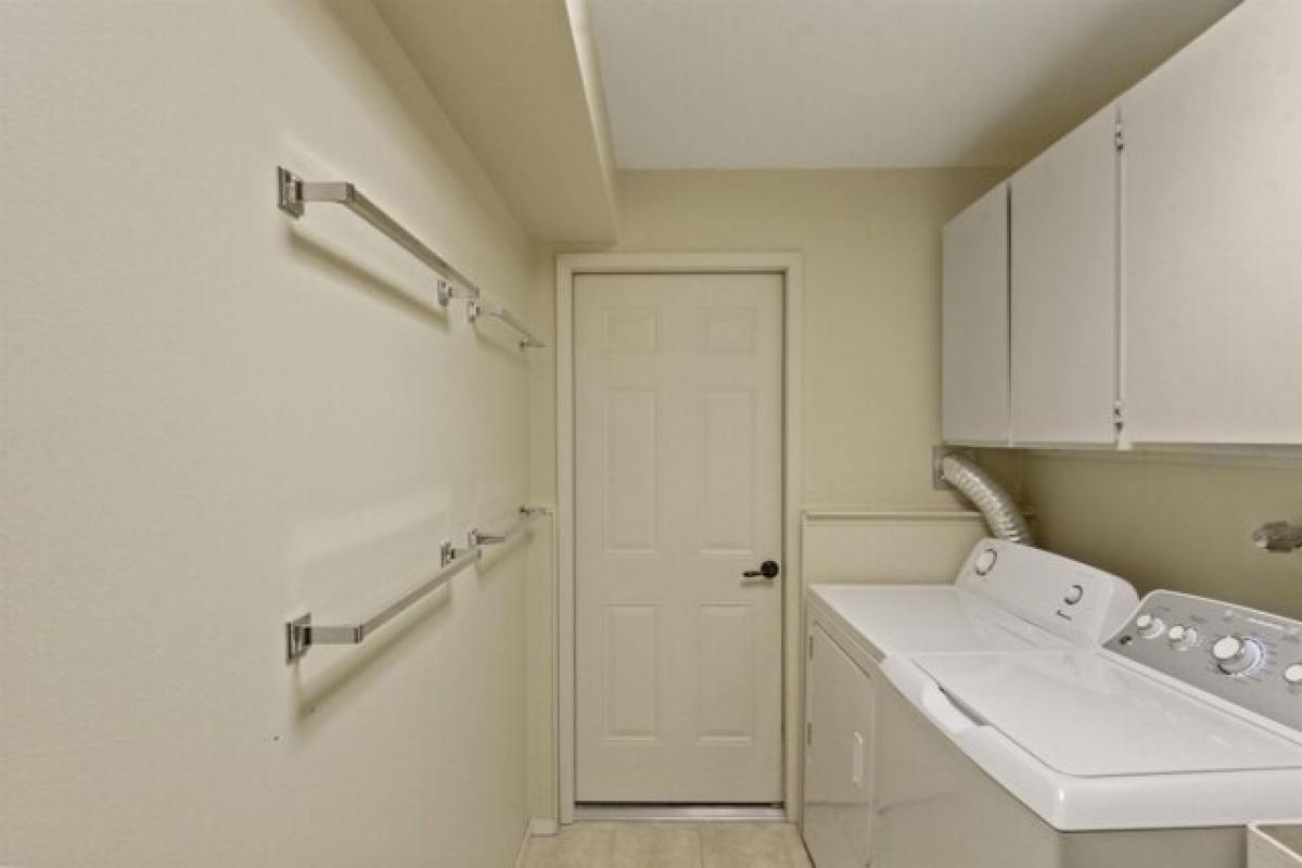 Picture of Home For Sale in Spokane Valley, Washington, United States