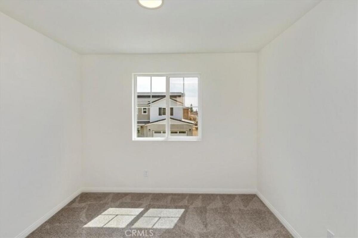 Picture of Home For Sale in Rialto, California, United States