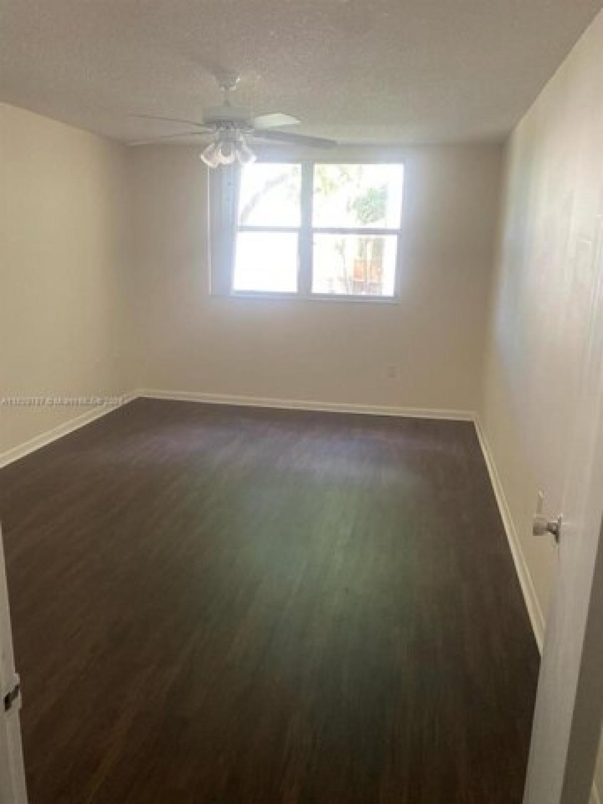 Picture of Home For Sale in Doral, Florida, United States