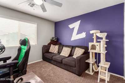 Home For Sale in Surprise, Arizona