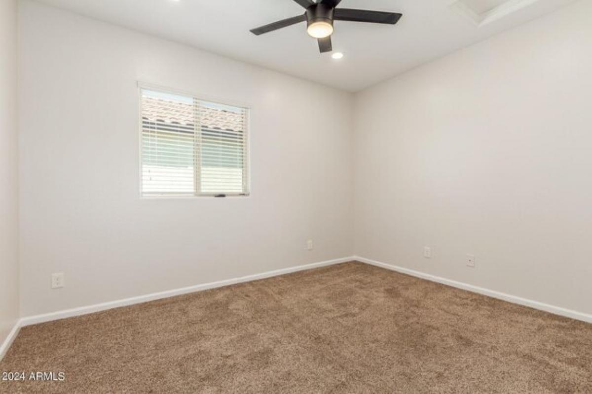 Picture of Home For Sale in Chandler, Arizona, United States