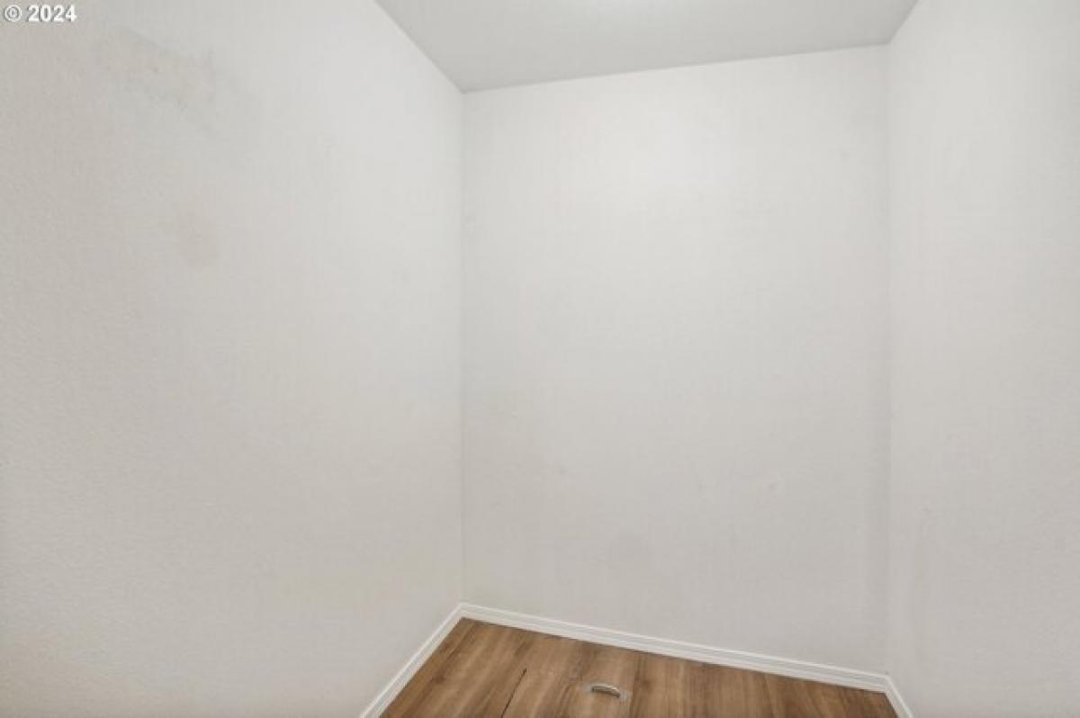 Picture of Home For Sale in Ridgefield, Washington, United States