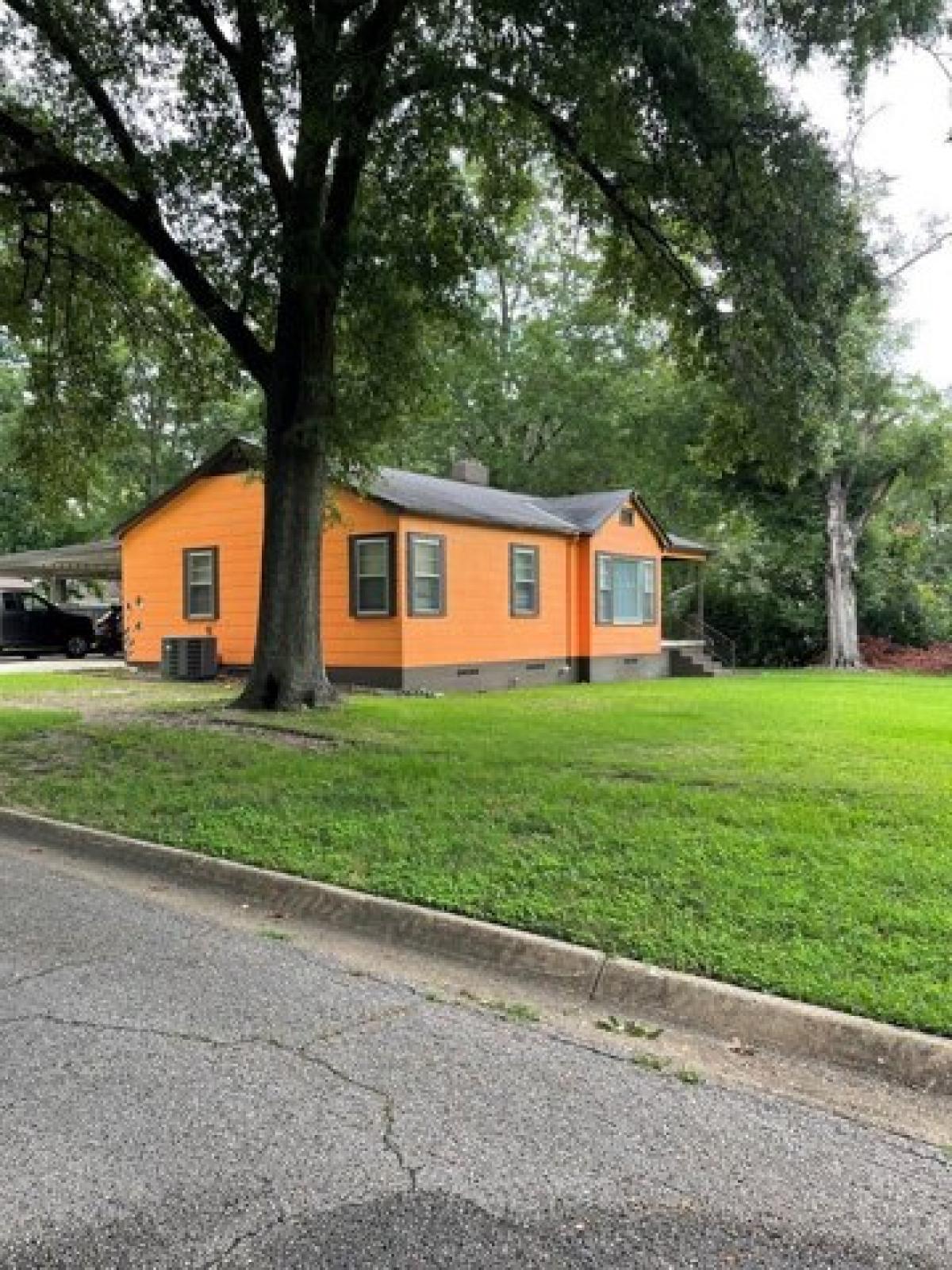 Picture of Home For Sale in Dothan, Alabama, United States