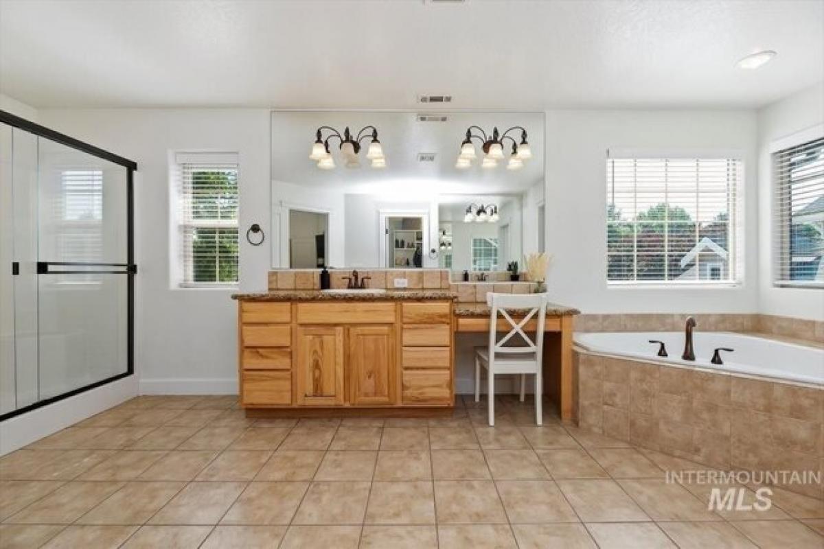 Picture of Home For Sale in Boise, Idaho, United States