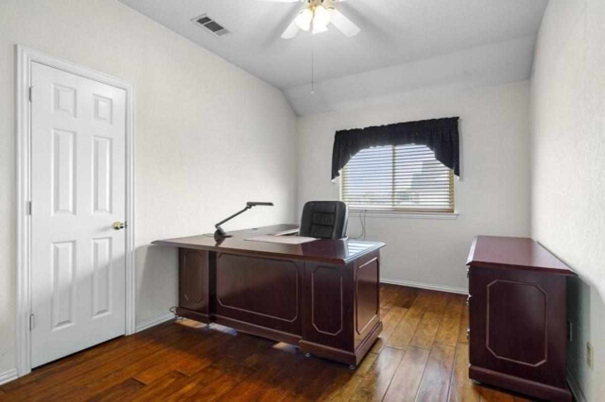 Picture of Home For Sale in Haslet, Texas, United States