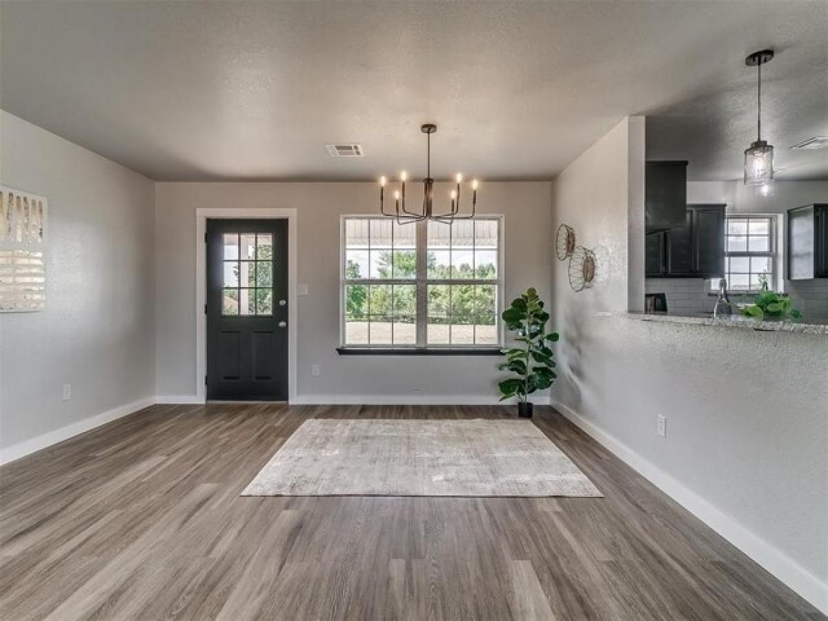 Picture of Home For Sale in Blanchard, Oklahoma, United States