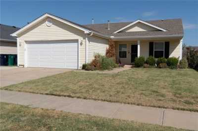 Home For Sale in Yukon, Oklahoma